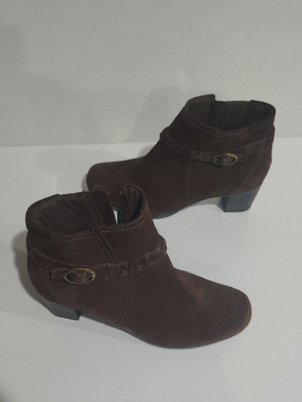 Clarks Brown Suede Leather Ankle Boots with Braided Strap Size 9.5M